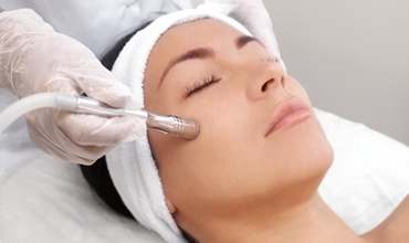 Best Microdermabrasion Clinic in Greater Noida